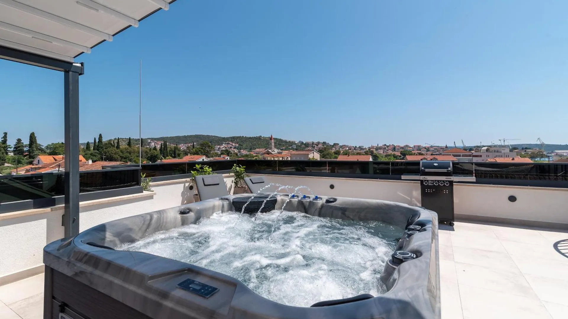 Penthouse Luka Lägenhet Trogir 0*,  Kroatien