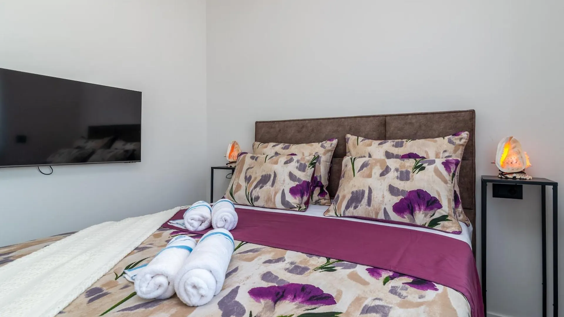 Penthouse Luka Apartment Trogir