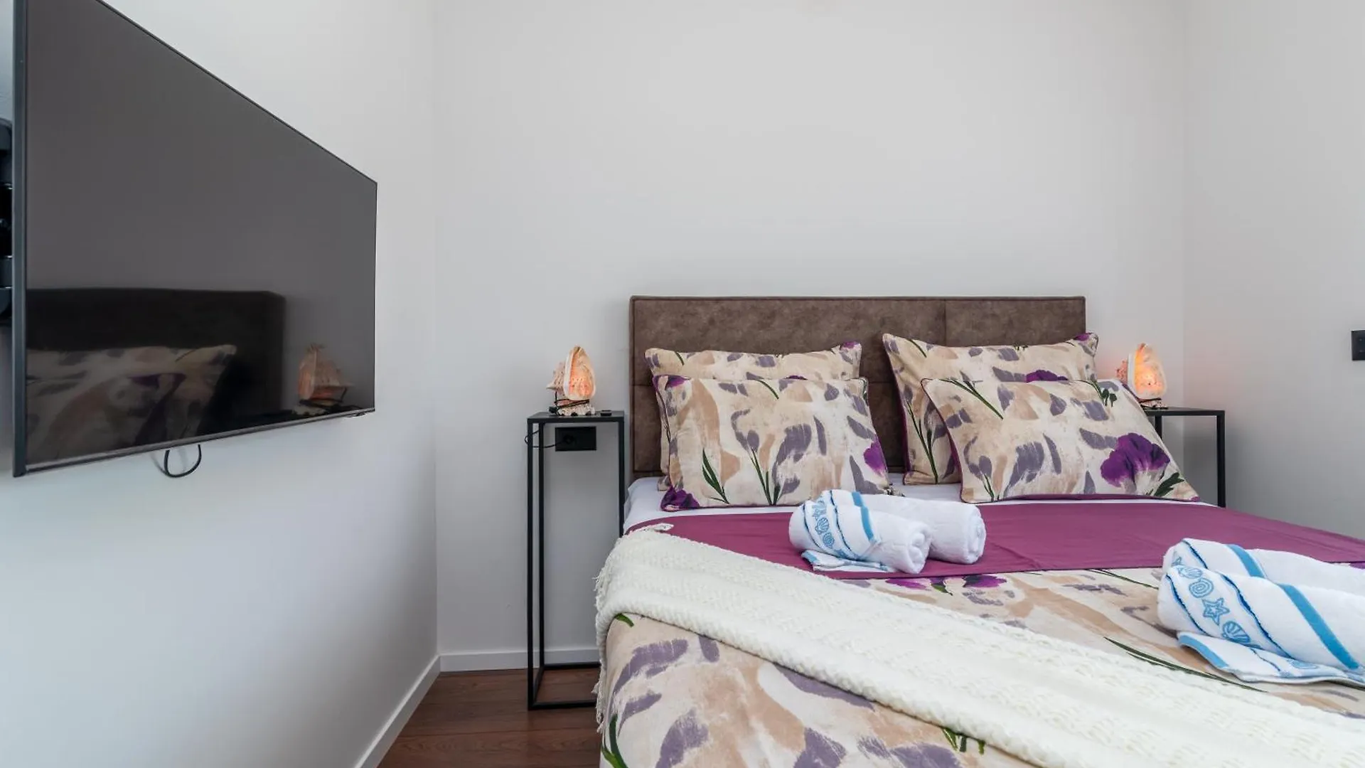 Penthouse Luka Apartment Trogir 0*,